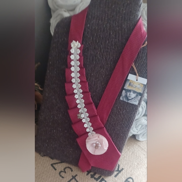 Upcycled Tie Necklace: - Picture 5 of 6